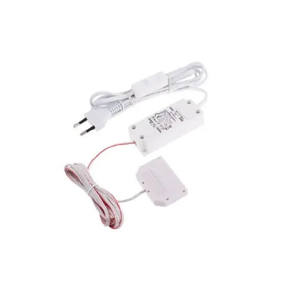 Блок питания LED STANDARD PLUS 33W 12VDC, белый провод 4 м, ручной выключатель, разветвитель 6 гнезд арт.U12-033-SP-2B1-206B