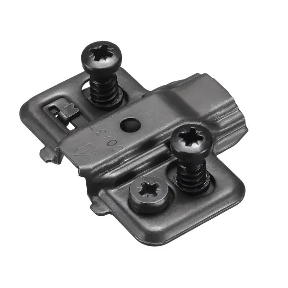 Монтажная планка петли T-type Noir F0 мм крест., регул. эксцентрик, винты 6,3х15 мм арт.700-0KC0-068-00