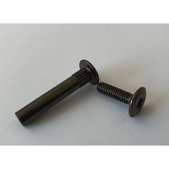 Стяжка межсекционная "папа" М4х15 мм с плоской головкой, титан арт.VC57FT